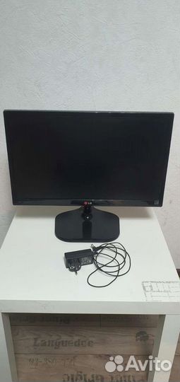 ЖК монитор LG 22MP55D-P