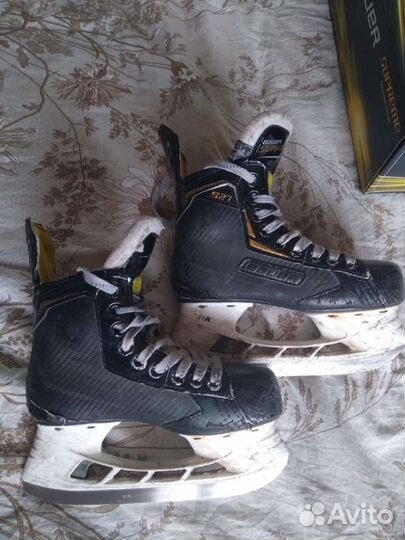Хоккейные коньки bauer
