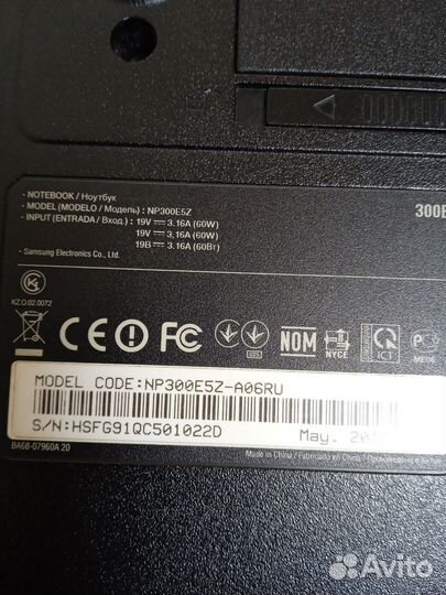 Ноутбук samsung NP300E5Z