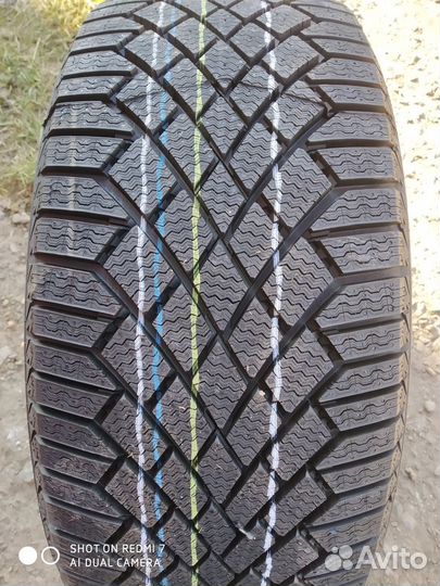 Continental ContiVikingContact 7 215/55 R18