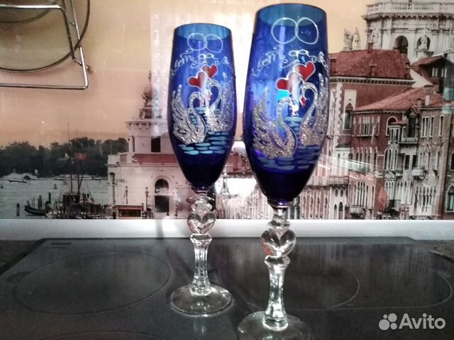Продам пару очень красивых фужеров