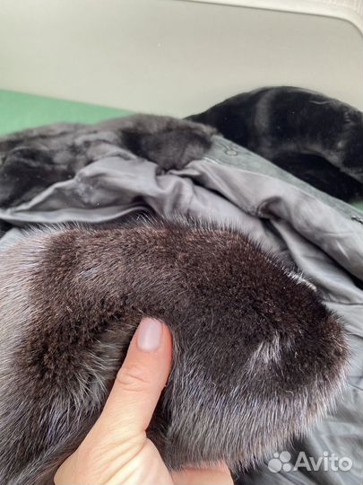 Шуба мутоновая с капюшоном 44-46 размер