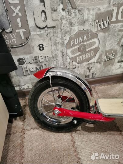 Самокат детский двухколесный с ручным тормозом