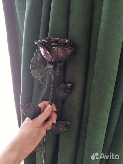 Роза из металла