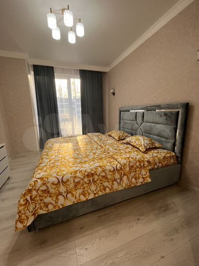 2-к. квартира, 80 м², 3/11 эт.