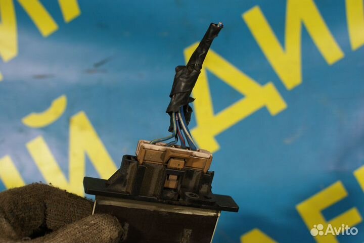 Резистор печки Nissan Maxima a32