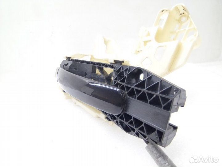 Ручка двери внешняя передняя левая Volkswagen