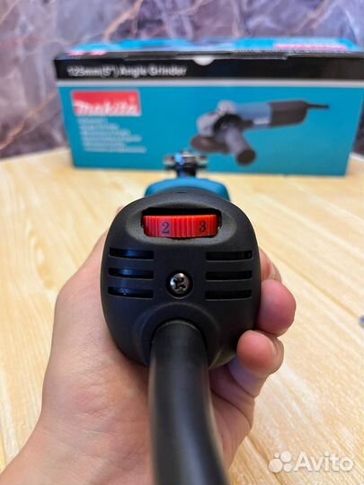 Ушм болгарка makita 125 (6 скоростей)