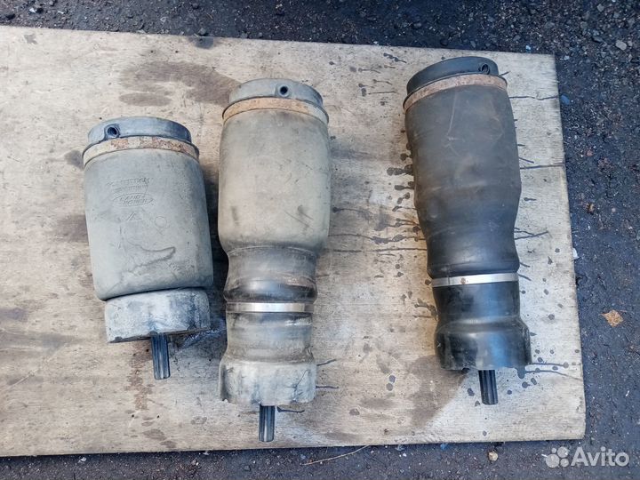 Воздушная подушка Ленд Ровер/Ренж Ровер 2004г