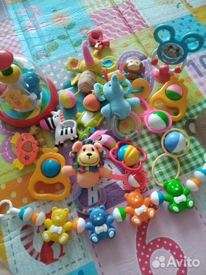 Игрушки погремушки пакетом