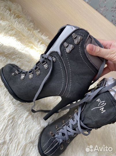 Сапожки демисезонные