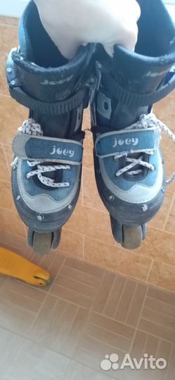 Роликовые коньки