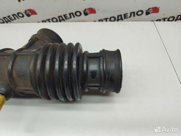 Патрубок воздушный Daewoo Nexia N100 1997 г.в
