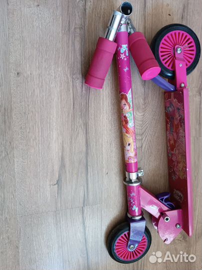 Самокат детский для девочки