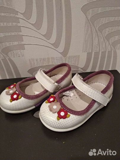 Туфли для девочки