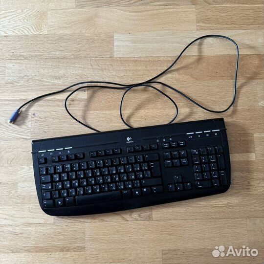 Клавиатура Logitech