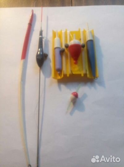 Набор поплавков для рыбалки