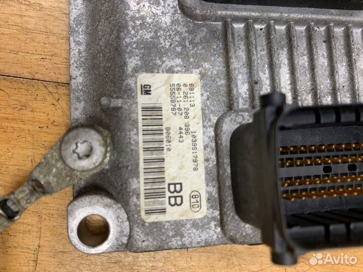 Блок управления двигателем Opel Astra H хетчбэк