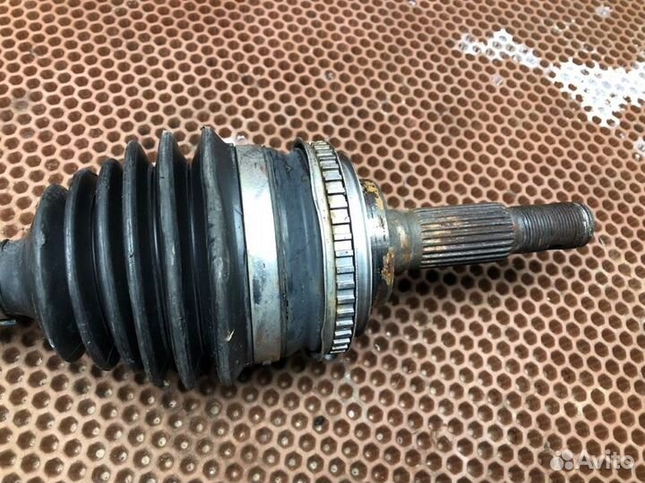 Привод передний левый Toyota Corolla E100