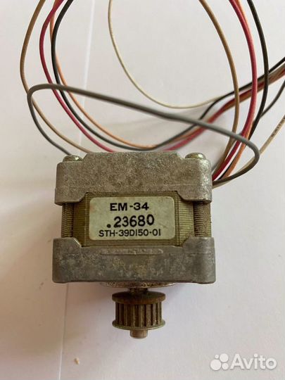 Шаговые двигатели Изот сдх 1.8/40, Ем-34