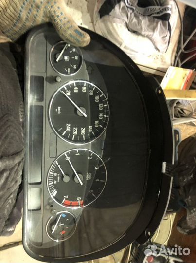 Бмв е39 приборка