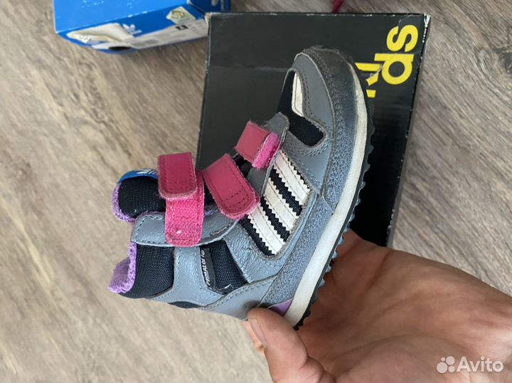 Кроссовки adidas original’s