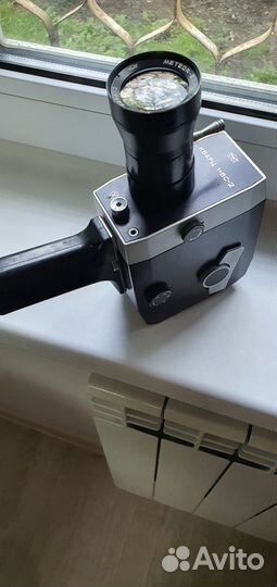 СССР кинокамера Кварц 1х8С-2