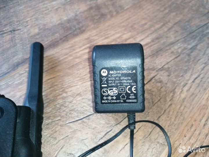 Рaций Моtоrоlа тlkr-Т7 (полный рабочий комплект)