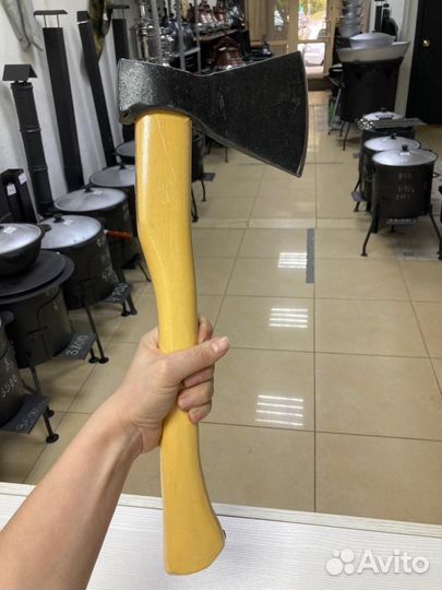 Топор кованный «Труд Вача»