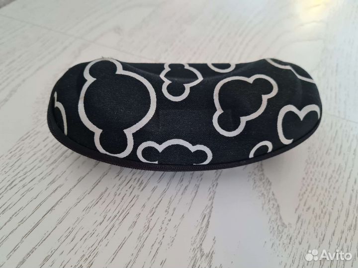 Очечник, футляр для очков