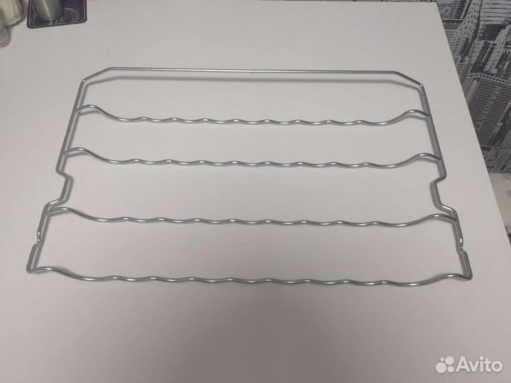 Подставка под бутылки в холодильник liebherr