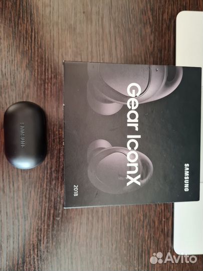 Наушники samsung gear iconx