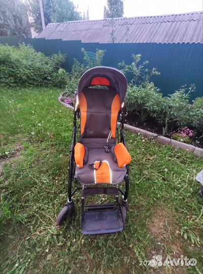 Коляска инвалидка модель KY875