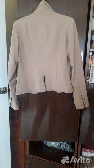 Пиджак подростковый 38 размера