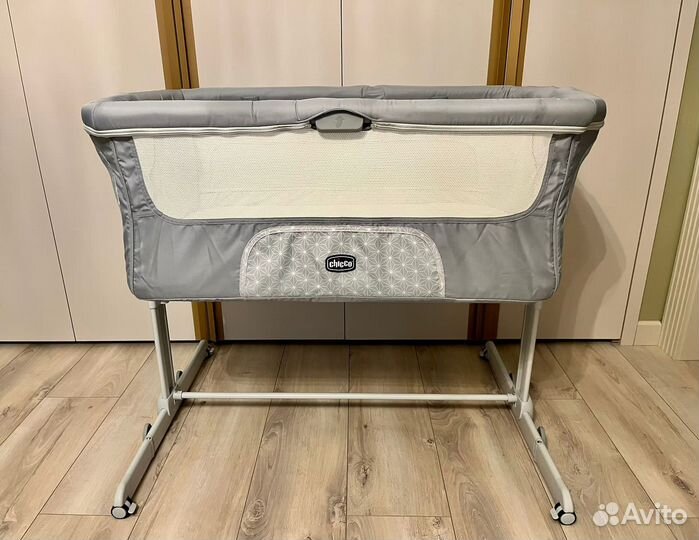 Детская кроватка Chicco