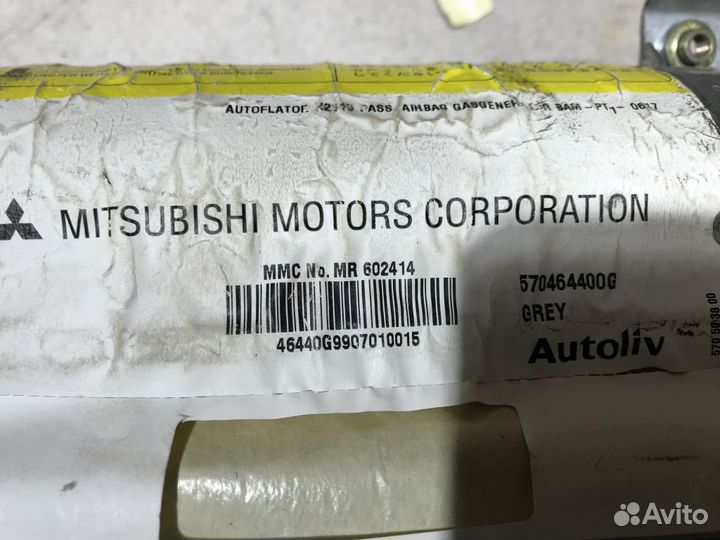 MR602414 Подушка mitsubishi space star