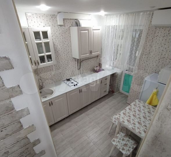 2-к. квартира, 34 м², 1/3 эт.