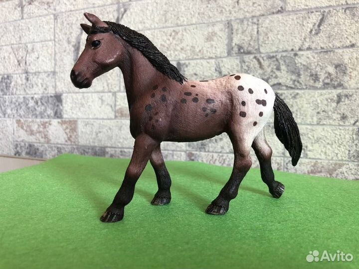 5 лошадей и конюх Schleich Horse Club