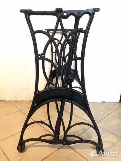 Станина швейной машинки Popoff, довольно редкая