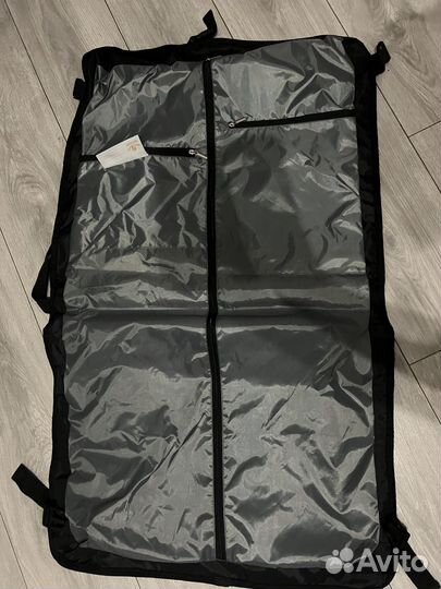 Чехол для одежды.чехол для костюма