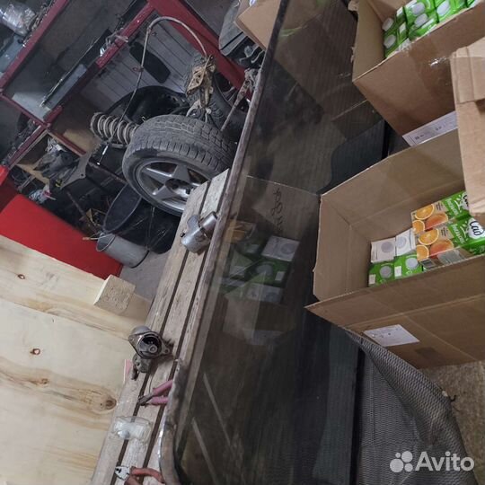 Заднее стекло на хонду легенда ка8 1993г купе