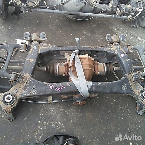 Подрамник toyota mark II GX90 1G-FE