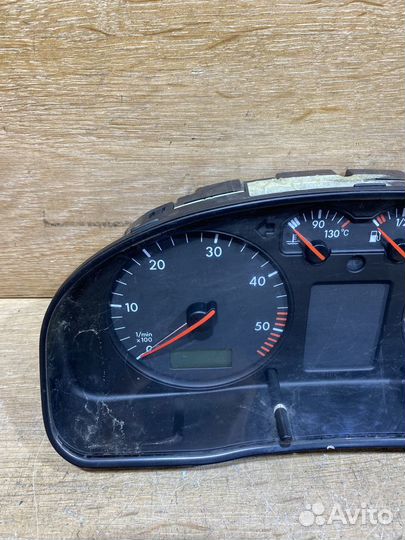 Панель приборов Volkswagen Passat B5 дизель 112486