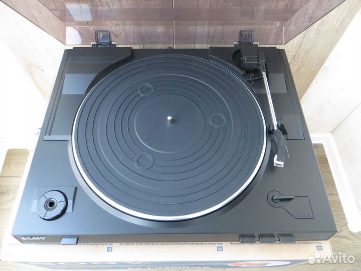 Виниловый проигрыватель sony PS LX300 USB