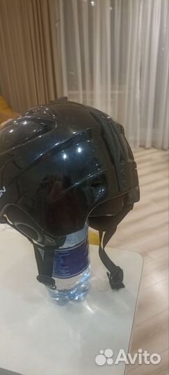 Шлем горнолыжный