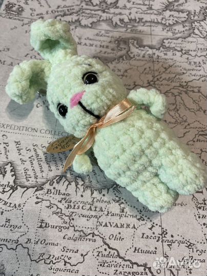 Брелки зайцы ручная работа