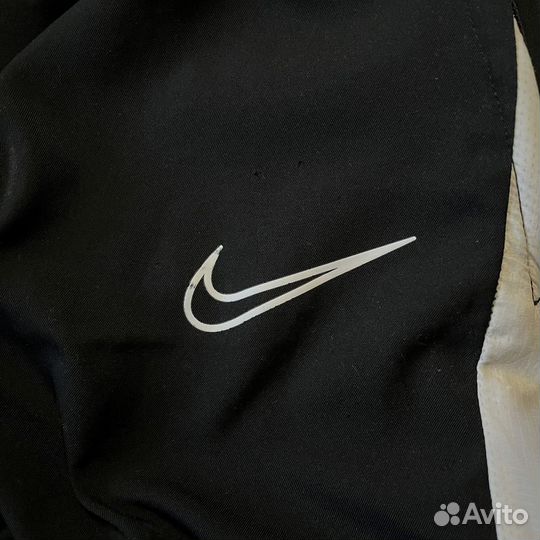 Спортивные штаны Nike