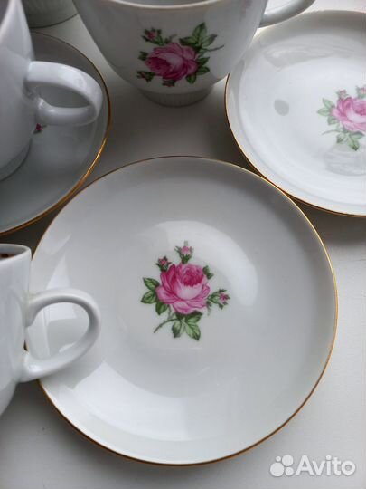 Набор фарфоровой посуды