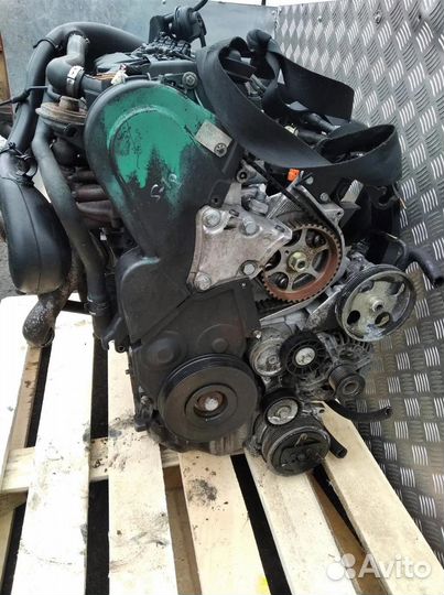 Двигатель Citroen C5 2001-2004 2.2 4HX