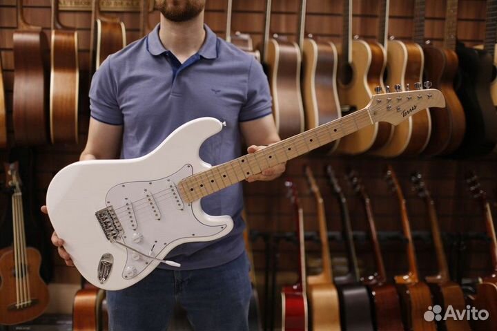 Электрогитара Terris + Аксессуары